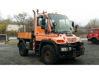 Komunálne/ Špeciálne stroje Mercedes-Benz Unimog U 300 Kipper Zugmaschine Kommunalhydraulik U 500 400 U 300 Kipper Zugmaschine Kommunalhydraulik U 500 400: obrázok 2 Komunálne/ Špeciálne stroje Mercedes-Benz Unimog U 300 Kipper Zugmaschine Kommunalhydraulik U 500 400 U 300 Kipper Zugmaschine Kommunalhydraulik U 500 400: obrázok 2