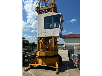 Vežový žeriav LIEBHERR