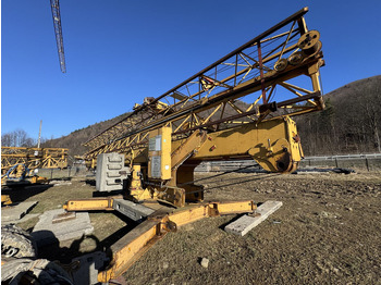 Vežový žeriav LIEBHERR