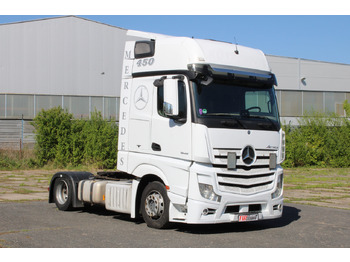 Ťahač MERCEDES-BENZ Actros 1845