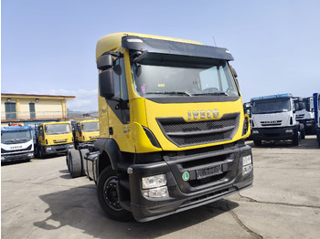 Valníkový/ Plošinový nákladný automobil IVECO Stralis