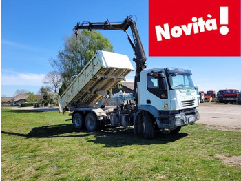 Auto s hydraulickou rukou IVECO Trakker