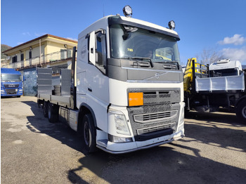 Valníkový/ Plošinový nákladný automobil VOLVO FH13 540
