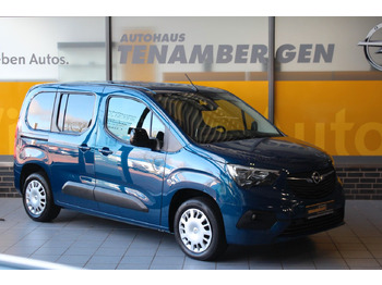 Mikrobus OPEL