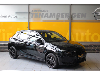 Automobil OPEL