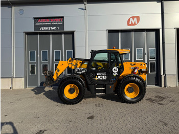 Teleskopický nakladač JCB