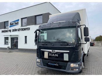 Skříňový nákladní auto MAN TGL 12.250