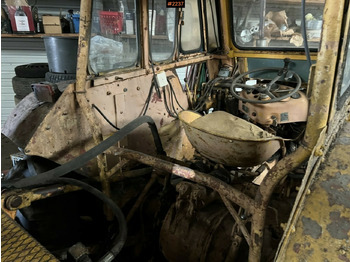 Rýpadlo-nakladač Backhoe loader- MASSEY-FERGUSON 203: obrázok 5