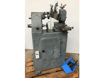 Kovoobrábací stroj