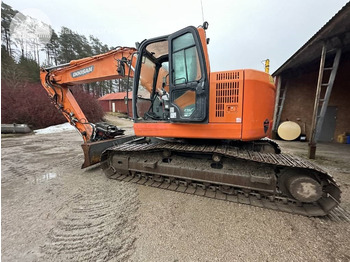 Pásové rýpadlo DOOSAN DX235LCR