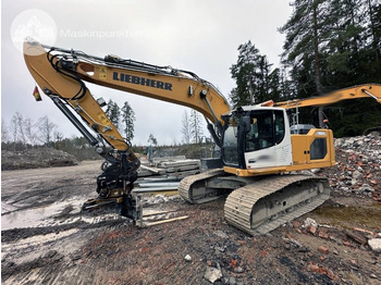 Pásové rýpadlo LIEBHERR R 924
