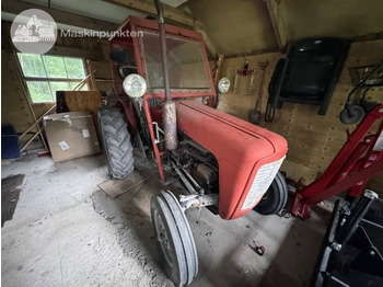 Traktor MASSEY FERGUSON