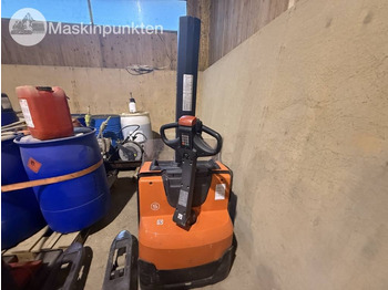 Elektrický vysokozdvižný vozík TOYOTA