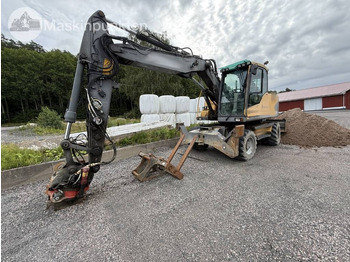 Kolesové rýpadlo VOLVO EW140C