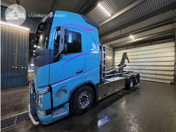 Hákový nosič kontajnerov VOLVO FH13 500