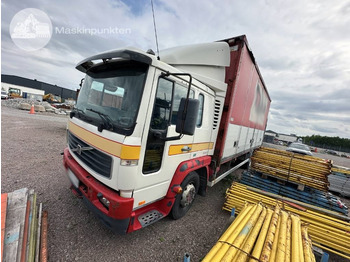 Skříňový nákladní auto VOLVO FL6