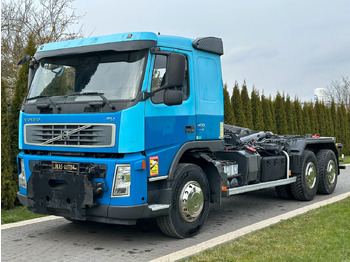 Hákový nosič kontajnerov VOLVO FM 400