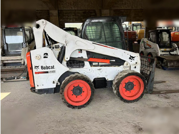 Šmykom riadený nakladač BOBCAT