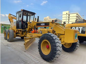 Zrovnávač CATERPILLAR 140G