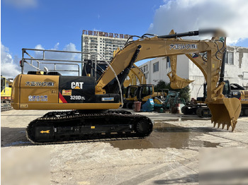 Pásové rýpadlo CATERPILLAR 320D