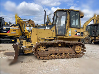 Buldozér CATERPILLAR D3G