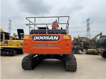 Pásové rýpadlo DOOSAN DX260 LC: obrázok 3