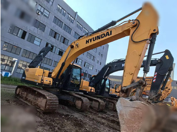 Pásové rýpadlo HYUNDAI