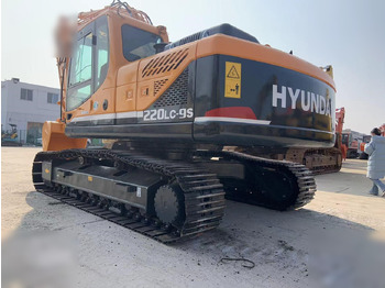 Pásové rýpadlo HYUNDAI
