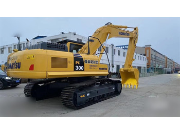 Pásové rýpadlo KOMATSU PC300-8