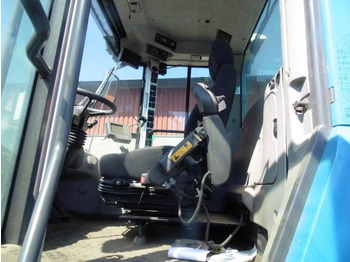 Kolesový nakladač VOLVO L220G