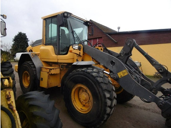 Kolesový nakladač VOLVO L60F