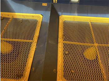 Rozmetadlo hnoja Bogballe EXW Trend m/vejeceller elektrisk kantspredning: obrázok 3