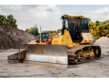 Buldozér KOMATSU D51
