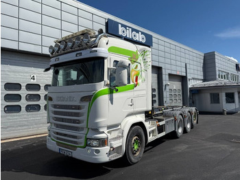 Hákový nosič kontajnerov SCANIA R 520