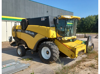 Obilný kombajn NEW HOLLAND CX series