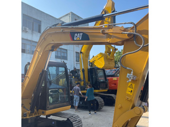 Rýpadlo CATERPILLAR