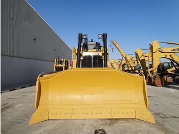 Buldozér CATERPILLAR D8R