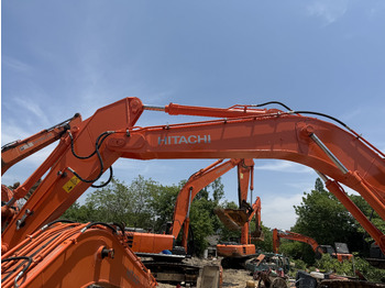 Kolesové rýpadlo HITACHI