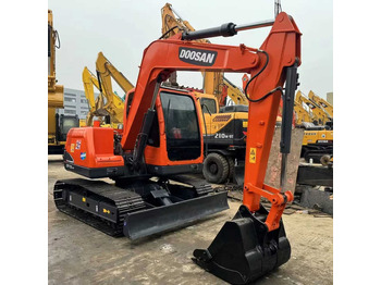 Rýpadlo DOOSAN DX75