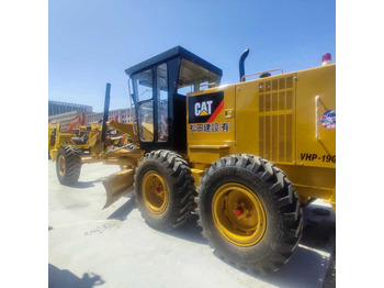 Zrovnávač CATERPILLAR 140H