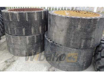 Kolesový nakladač CATERPILLAR