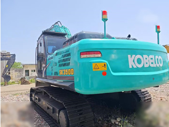 Pásové rýpadlo KOBELCO SK350D: obrázok 2