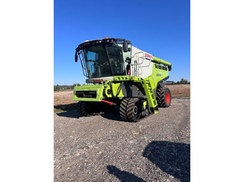 Obilný kombajn CLAAS Lexion 770
