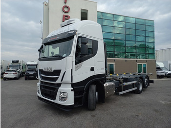 Kontejnérový podvozek/ Výměnná nástavba IVECO