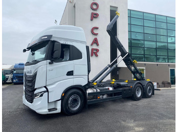 Hákový nosič kontajnerov IVECO S-WAY
