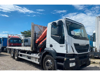 Valníkový/ Plošinový nákladný automobil IVECO Stralis