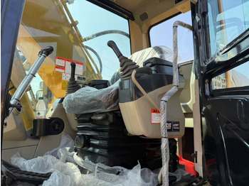 Pásové rýpadlo CATERPILLAR CAT320CL excavator in stock for sale: obrázok 4