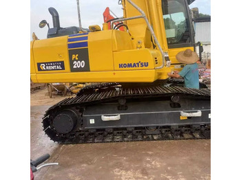 Rýpadlo KOMATSU PC200-8
