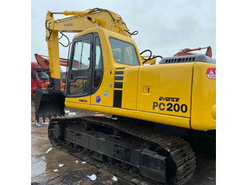 Pásové rýpadlo KOMATSU PC200-6