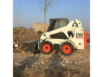 Šmykom riadený nakladač BOBCAT S16